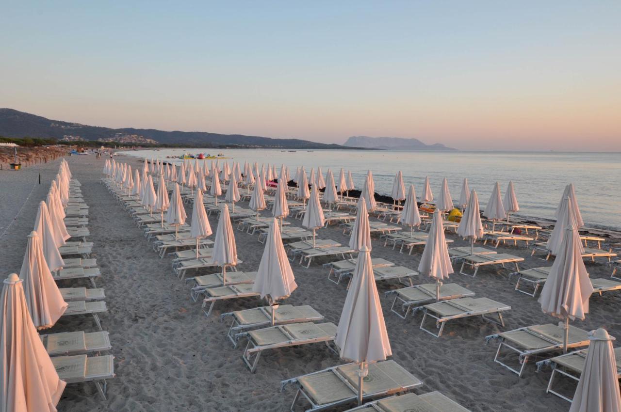 Valtur Baia Dei Pini Hotel Budoni Exterior photo