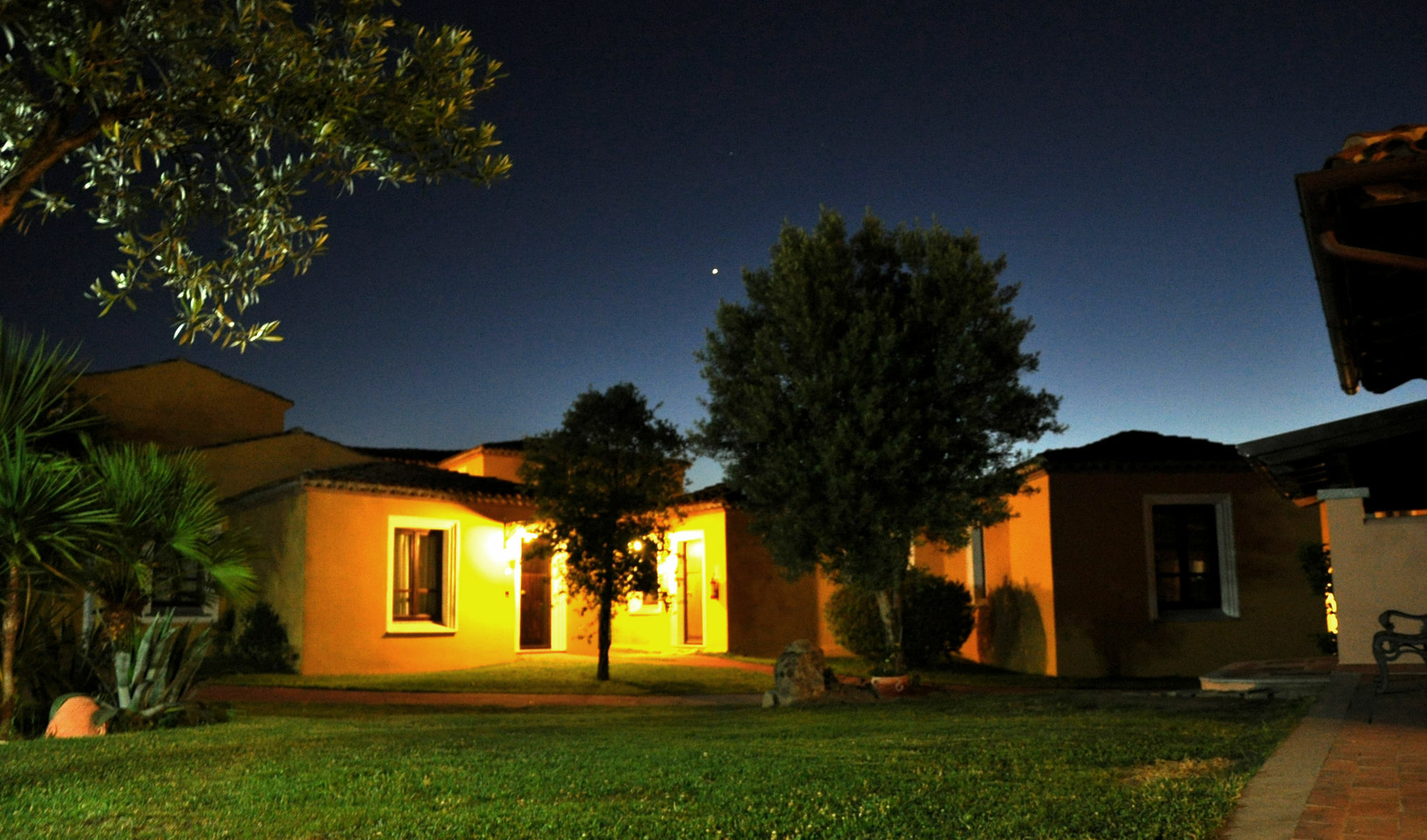 Valtur Baia Dei Pini Hotel Budoni Exterior photo